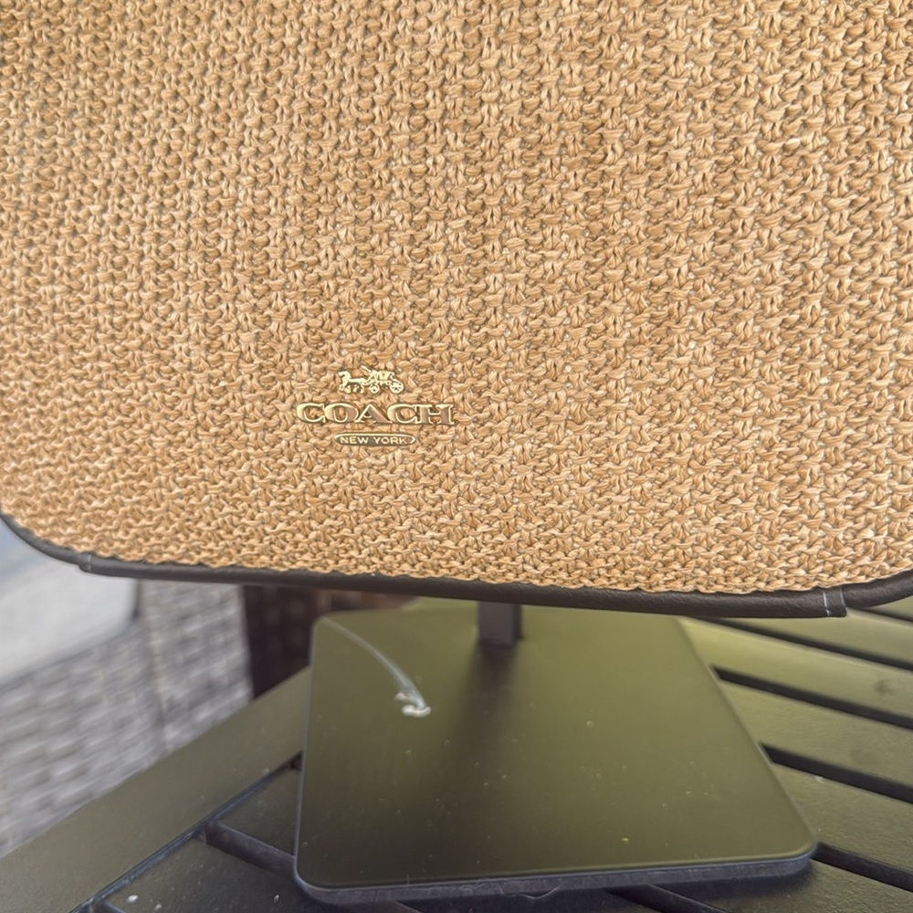 Coach Hadley Mini Crossbody Bag - Picture 3 of 7
